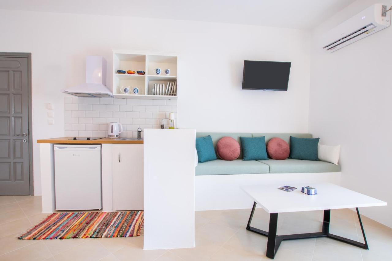 Anemos Guest Apts Карпатос Екстериор снимка