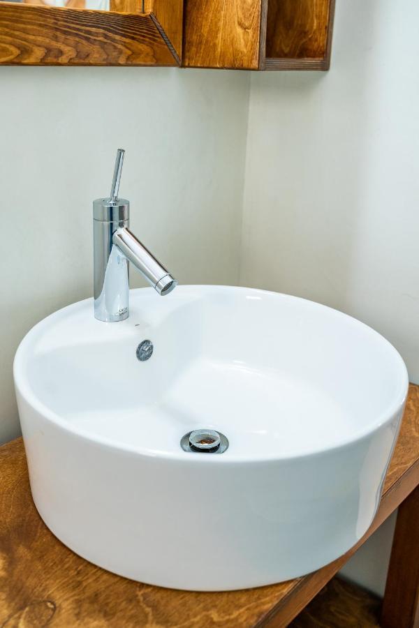 Anemos Guest Apts Карпатос Екстериор снимка