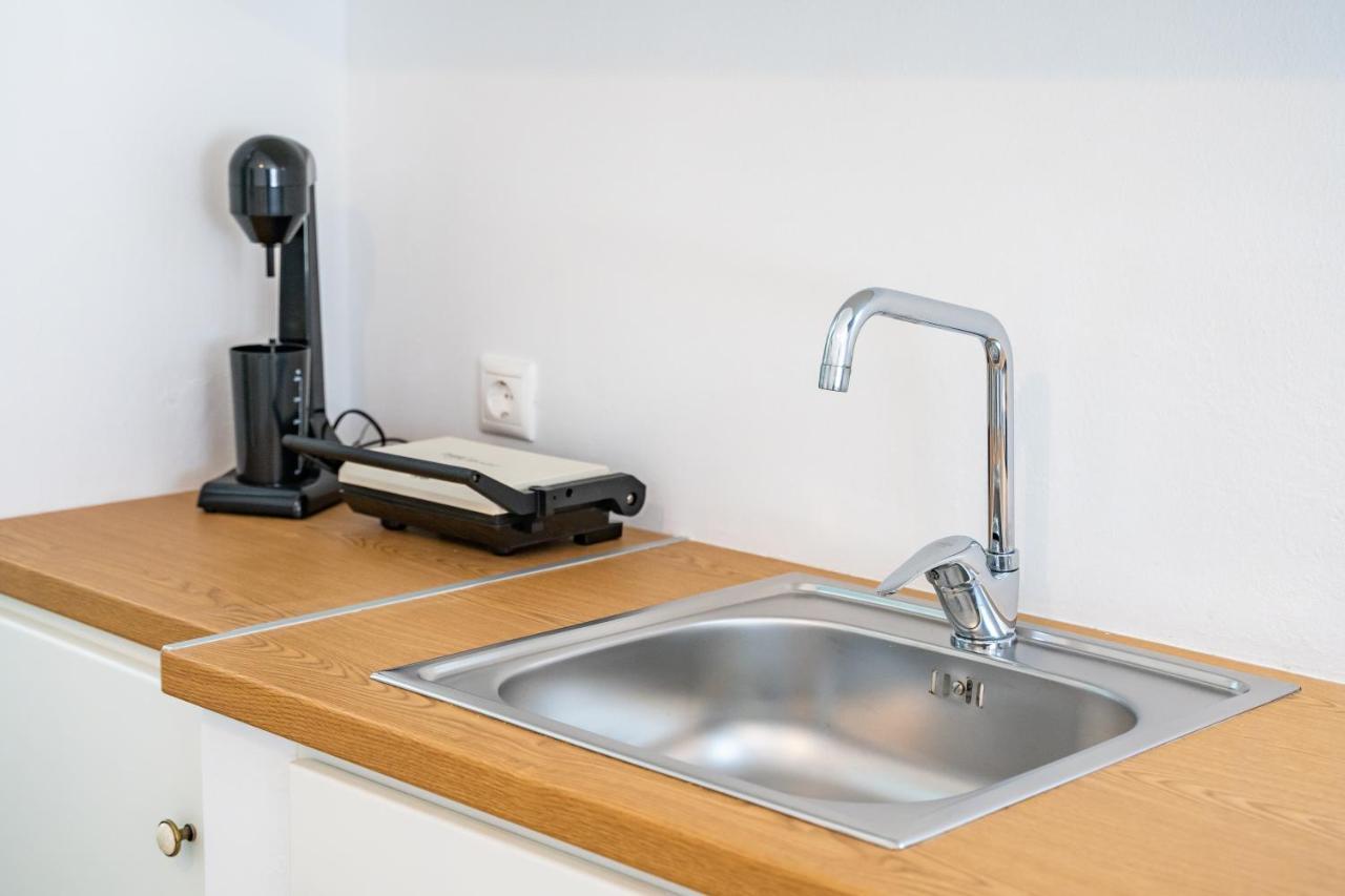 Anemos Guest Apts Карпатос Екстериор снимка