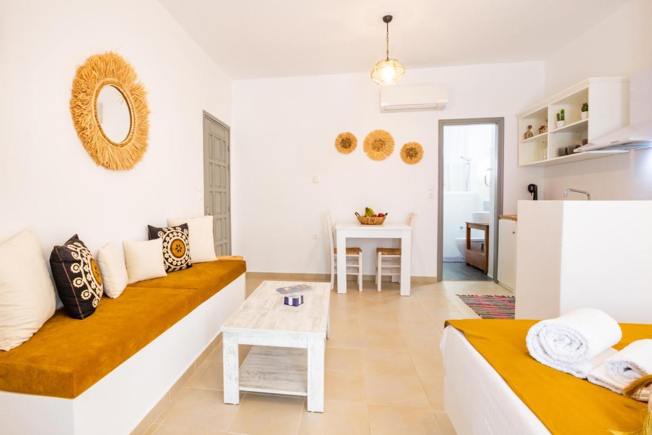 Anemos Guest Apts Карпатос Екстериор снимка