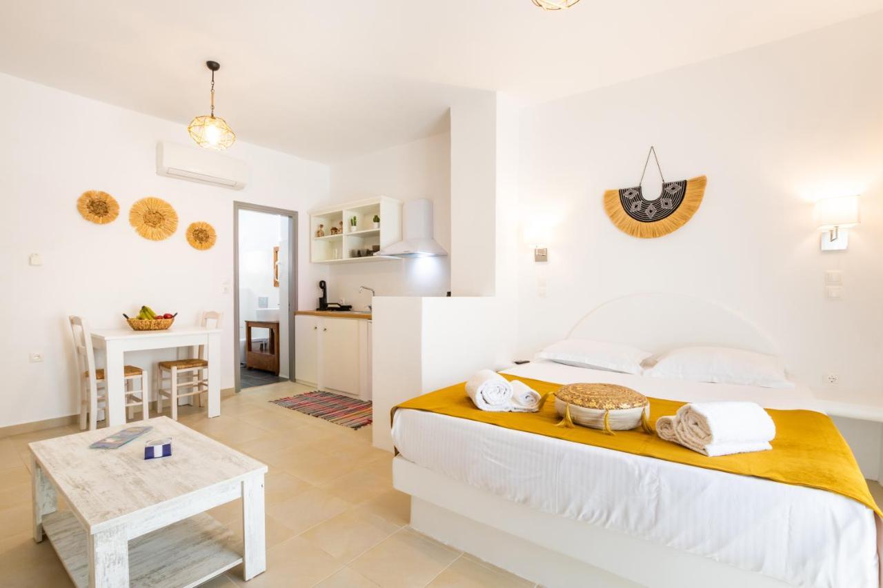 Anemos Guest Apts Карпатос Екстериор снимка